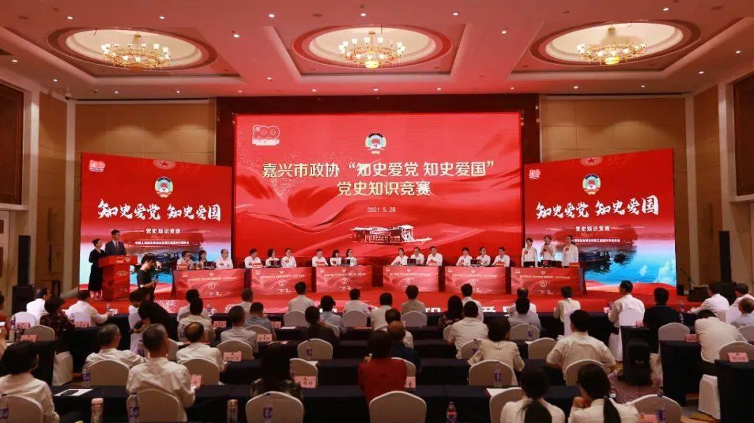 这一站,贵州|贵州有群人,把家谱绑在头发里